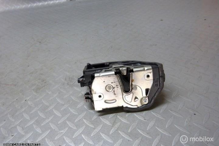 Deurslot mechaniek rechts BMW 1-serie E81 e88 e82, Gebruikt, Ophalen of Verzenden, BMW, BMW