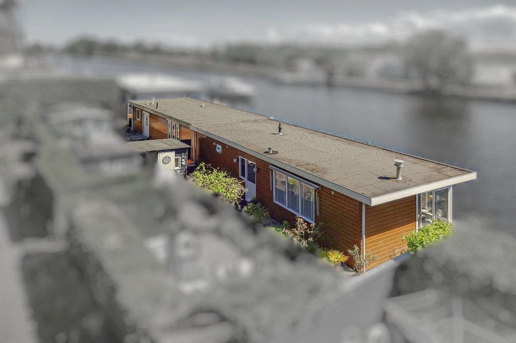 Woonark zonder ligplaats 12.20 x 4.60, 52 m², 2 kamers