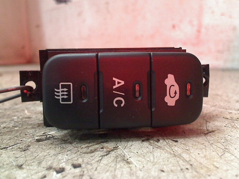Bedieningspaneel Airco Honda Civic (EP/EU) 2005 2095UG111, Auto-onderdelen, Honda, Gebruikt, Hanauer Landstraße  222-224, Frankfurt am Main 60314, , Duitsland