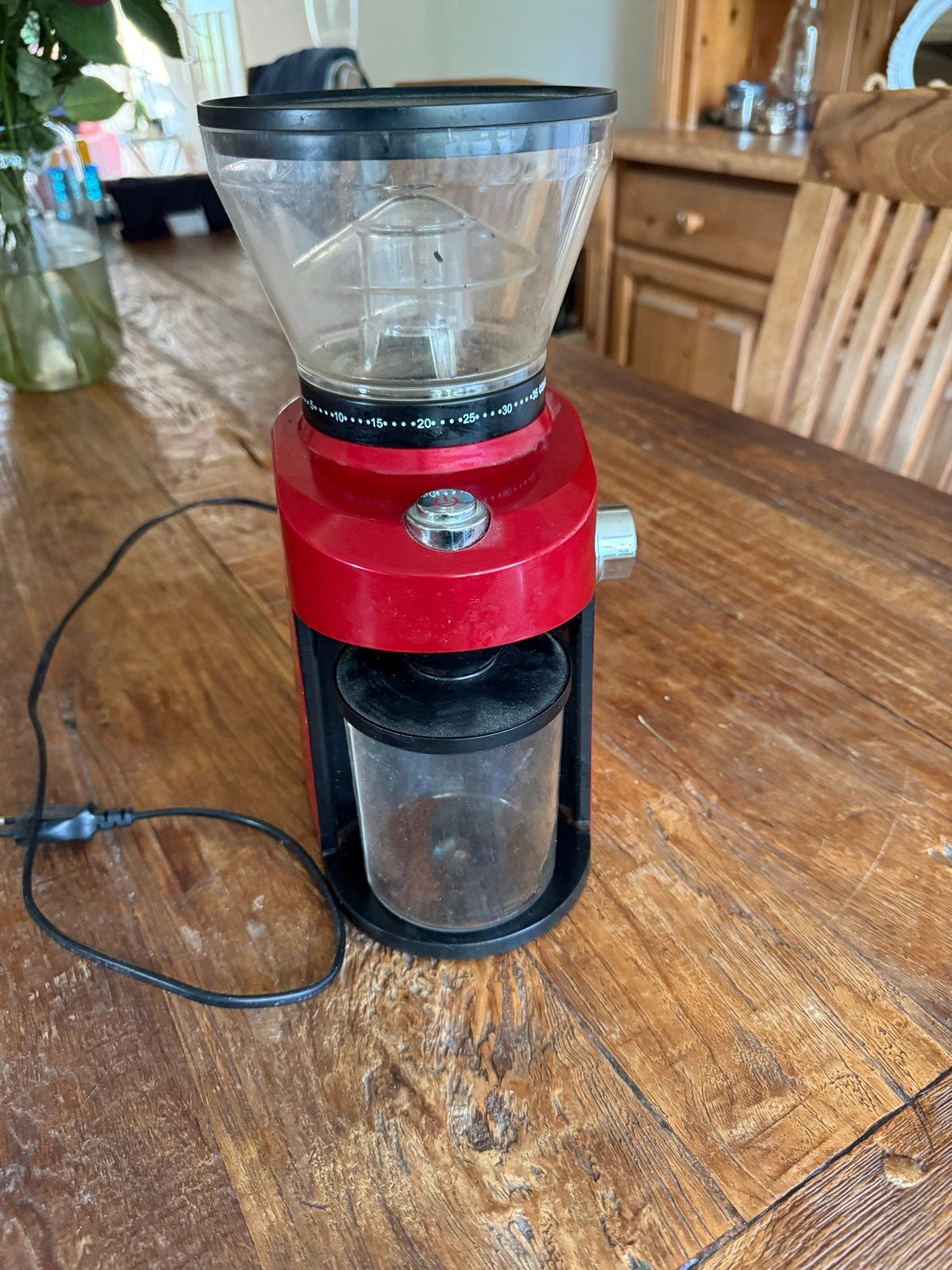 Quigg Elektrische Koffiemolen GT-CGC-01 - Rood, Ophalen of Verzenden, Gebruikt, Overige modellen, Koffiebonen