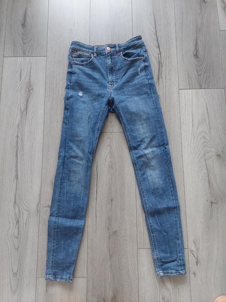 Stradivarius Jeans maat 36, Blauw, Ophalen of Verzenden, W28 - W29 (confectie 36), Stradivarius