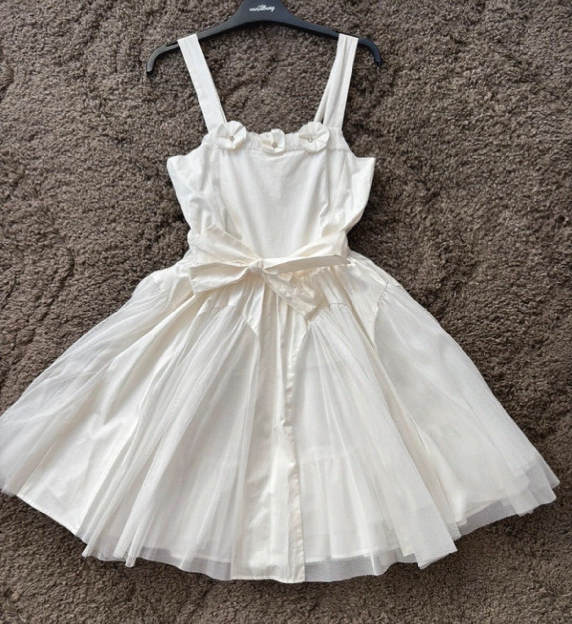 Prachtige witte jurk met tule en strik - Jottum, Kinderen en Baby's, Verzenden, Zo goed als nieuw, Meisje, Jurk of Rok