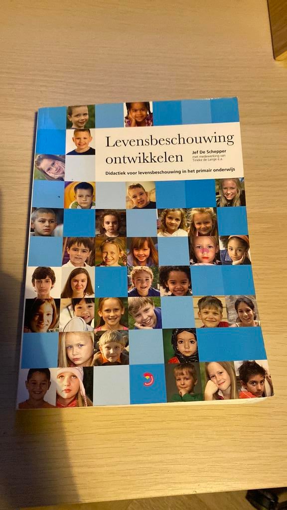 Levensbeschouwing ontwikkelen, Boeken, Ophalen of Verzenden, Zo goed als nieuw