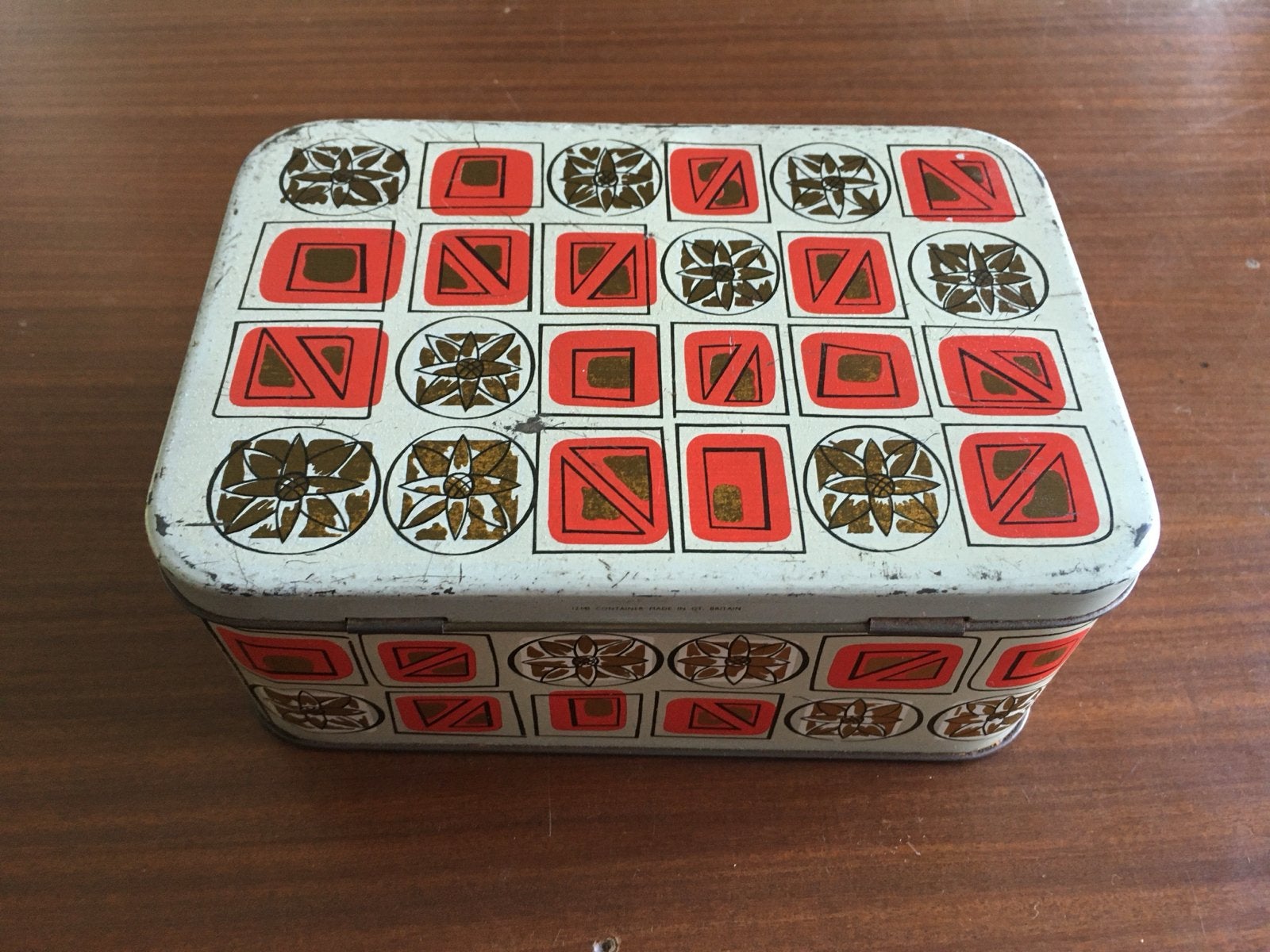 Vintage blik - Made in GT. Britain rood bruin wit, Verzenden