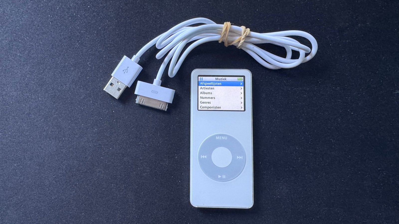 Apple iPod Nano 4GB wit met kabel, Audio, Tv en Foto, Mp3-spelers | Apple iPod, Gebruikt, Ophalen of Verzenden, Nano, Zilver