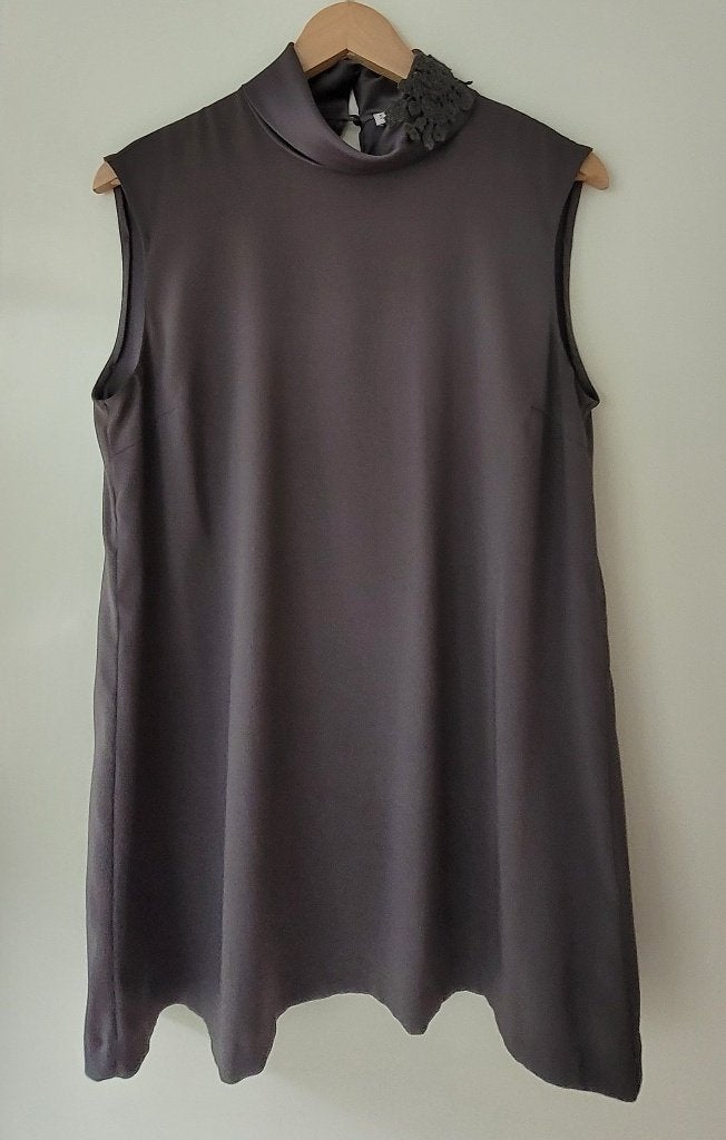 Brunello Cucinelli zijden damesblouse, Kleding | Dames, Maat 38/40 (M), Brunello Cucinelli, Ophalen of Verzenden, Grijs