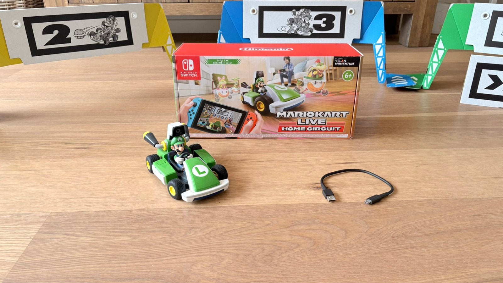 Mario Kart Live: Home Circuit Luigi Set, Spelcomputers en Games, Games | Nintendo Switch, Ophalen, 1 speler, Racen en Vliegen