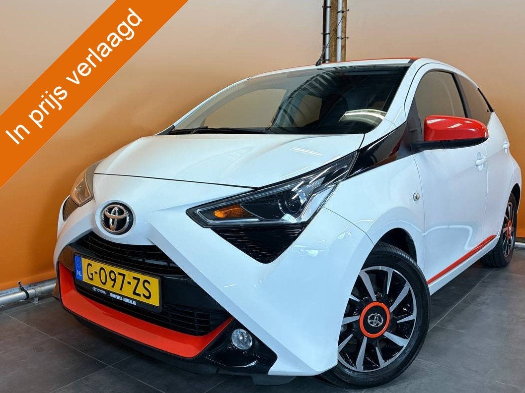 Toyota Aygo 1.0 VVT-i x-otic cabriotop | automaat | dealer o, Auto's, Euro 6, Met garantie (alle), Leder en Stof, Wit