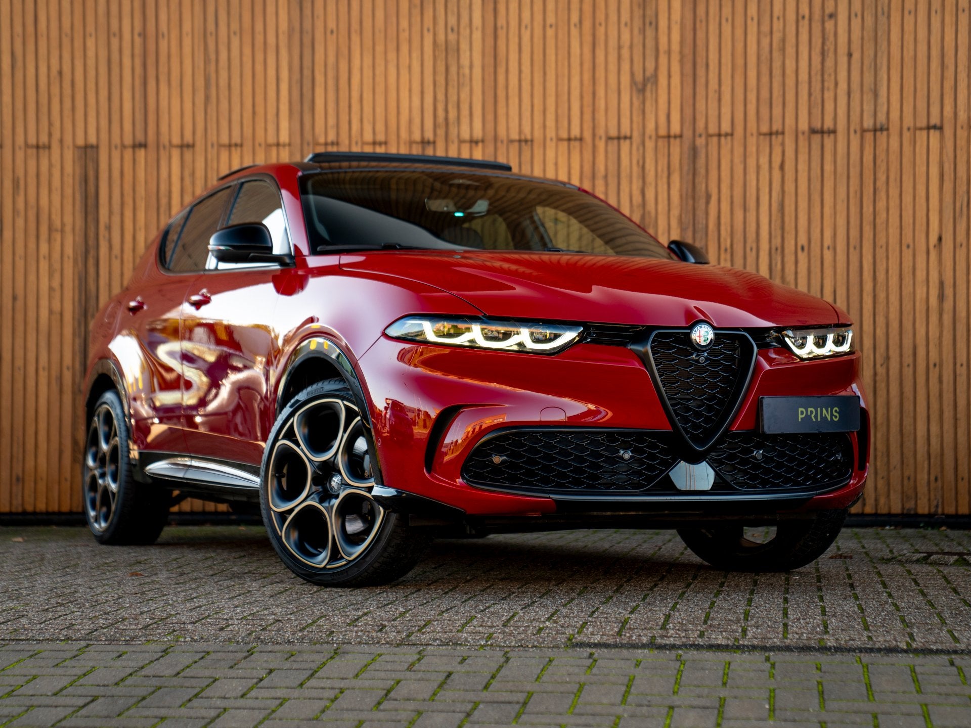 Alfa Romeo Tonale 1.3T PHEV Intensa 280pk | Harman/Kardon |, Automaat, Dealer onderhouden, 77 km/l, Gebruikt