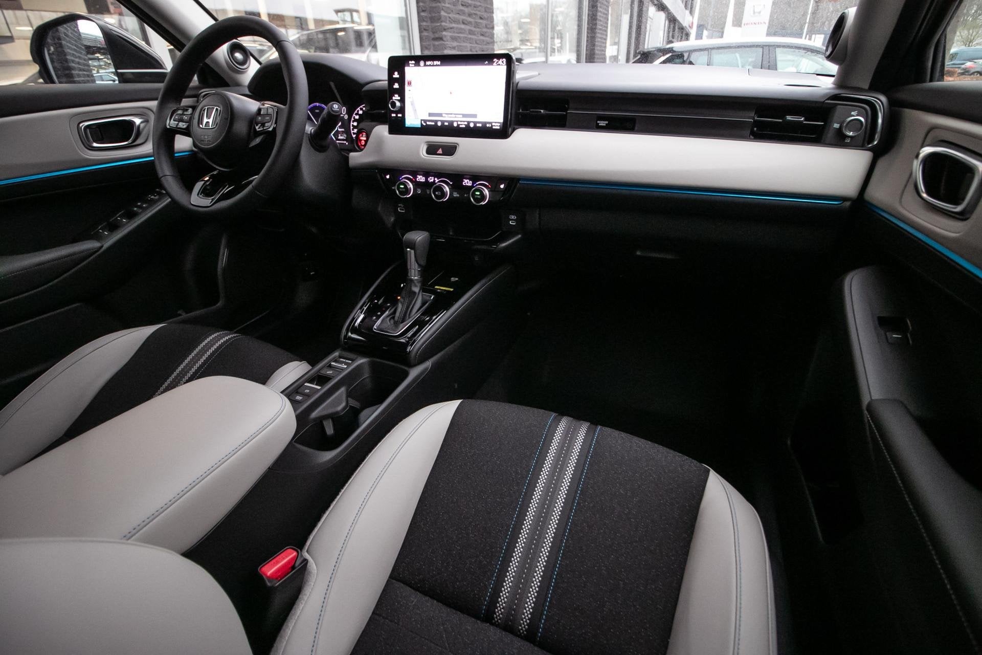 Honda HR-V 1.5 e:HEV Advance Style - Honda Sensing | Apple c, Auto's, Zwart, Leder en Stof, Origineel Nederlands, Bedrijf