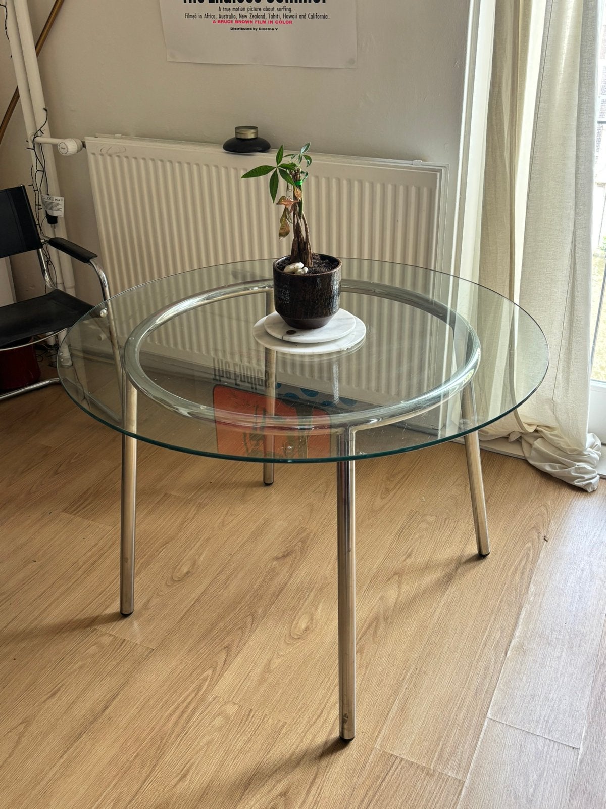 Vintage glass table with steel fram, 50 tot 100 cm, 100 tot 150 cm, Rond, Ophalen of Verzenden
