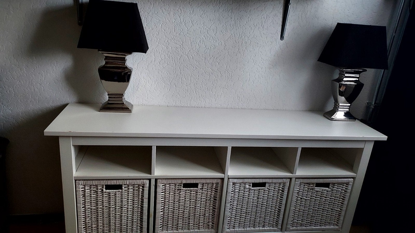 Ikea dressoir met manden en 2 schemerlampen, Ophalen, Gebruikt, 150 tot 200 cm, Teakhout