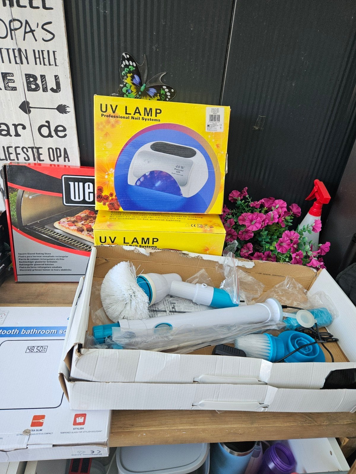 Partij rommelmarkt items., Ophalen
