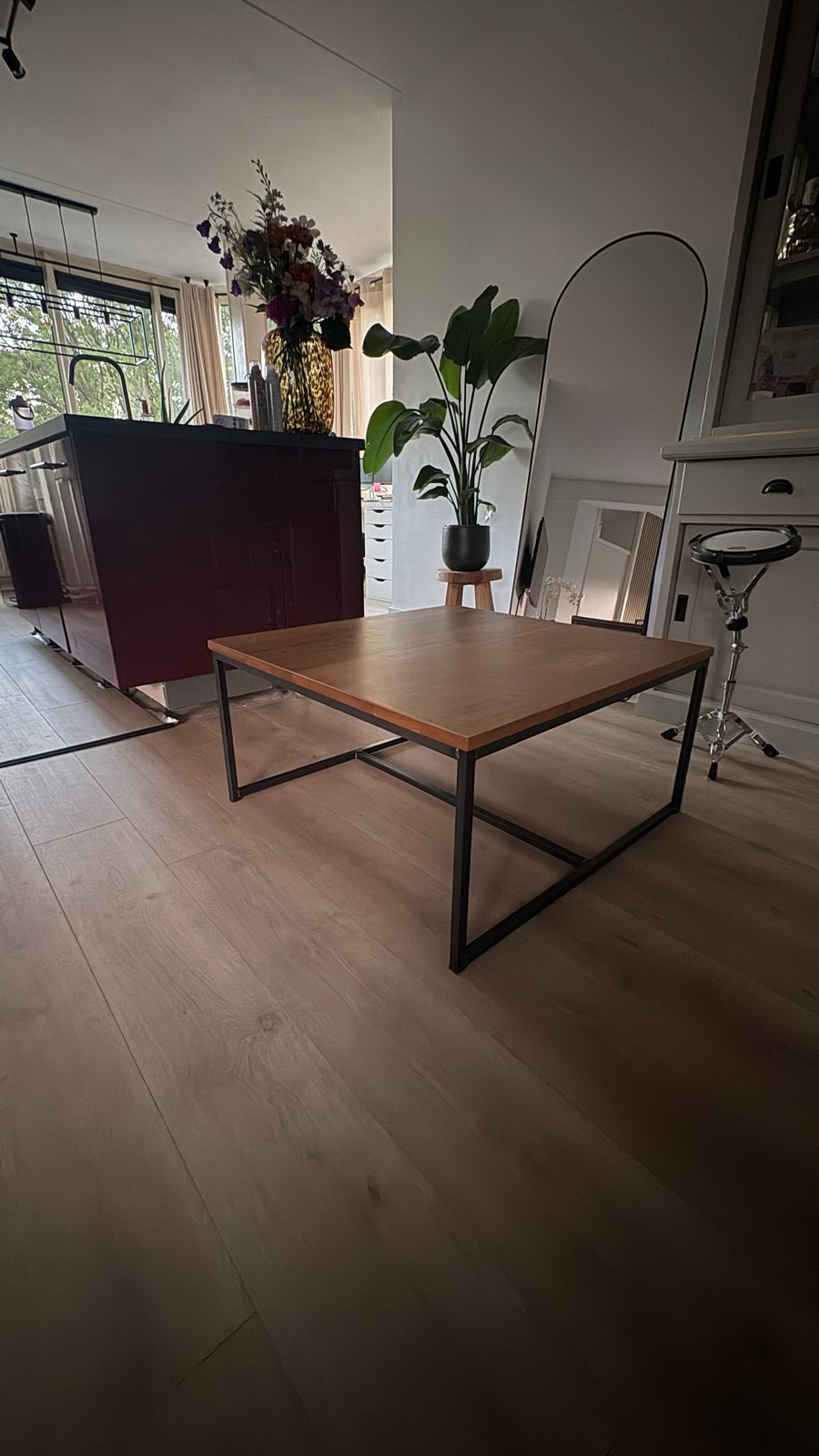 Salontafel 80x80 van Mangohout met Zwart Metalen Frame, Ophalen, Vierkant, 50 tot 100 cm, Zo goed als nieuw