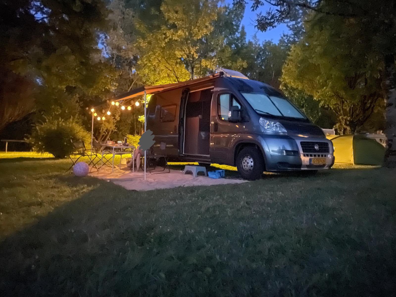 Buscamper 4 personen en 4 slaapplaatsen vakantieklaar!, Reservewiel, Buscamper of Camperbus, Ringverwarming, Fiat