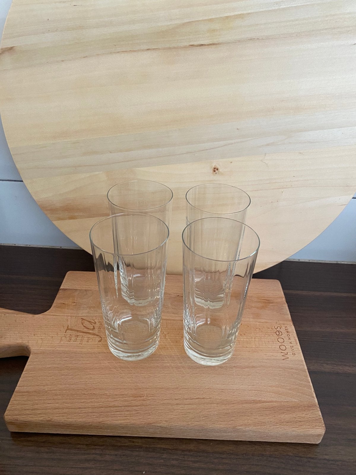 Kristallen glaasjes, Ophalen