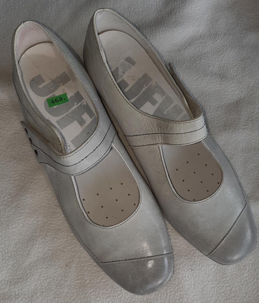 NIEUW JJFW grijze bandschoen maat 42 G, Kleding | Dames, Schoenen, Schoenen met lage hakken, Nieuw, Ophalen of Verzenden, Grijs