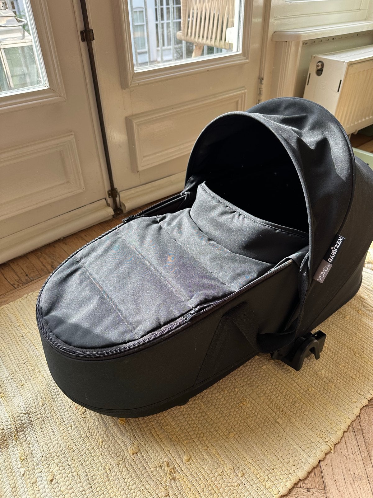 Yoyo Babyzen reiswieg met regenhoes, Ophalen of Verzenden, Zo goed als nieuw, Met reiswieg, Kinderwagen