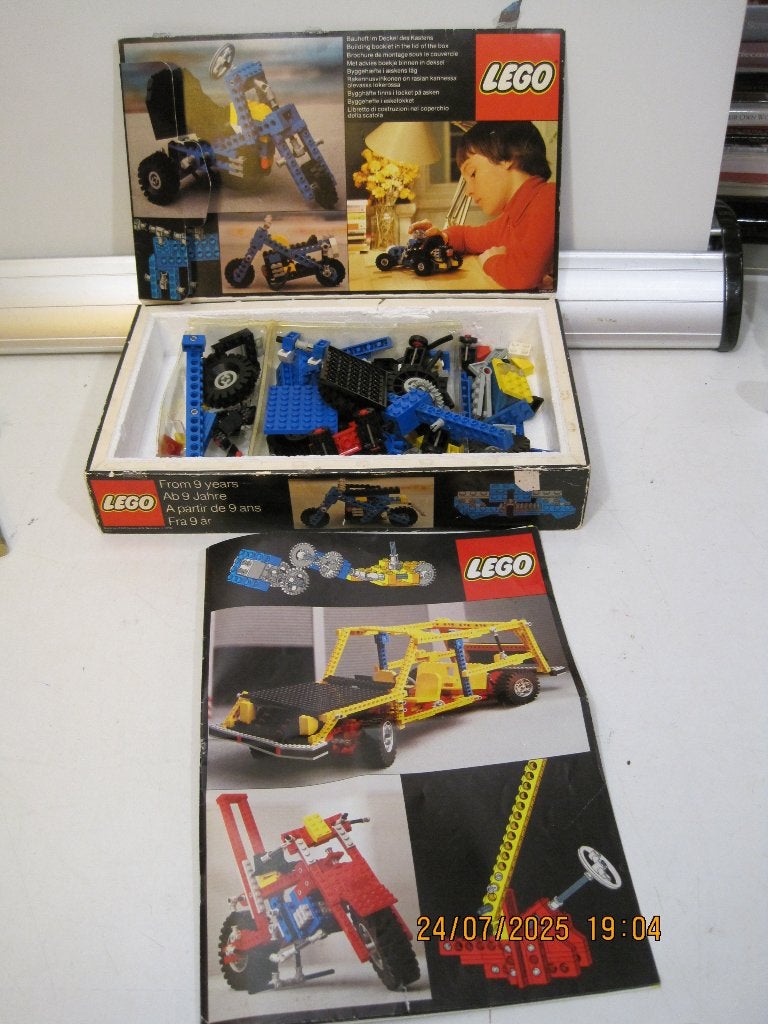 lego 854 doos met onderdelen niet compleet (351), Ophalen of Verzenden, Gebruikt, Lego