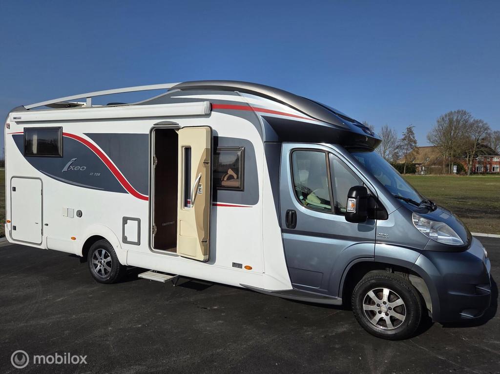 Bürstner ixeo IT 726 Enkele bedden, Hefbed ☆Euro 5, Solar, Caravans en Kamperen, Campers, Schotel, Luifel, 7 tot 8 meter, Bedrijf