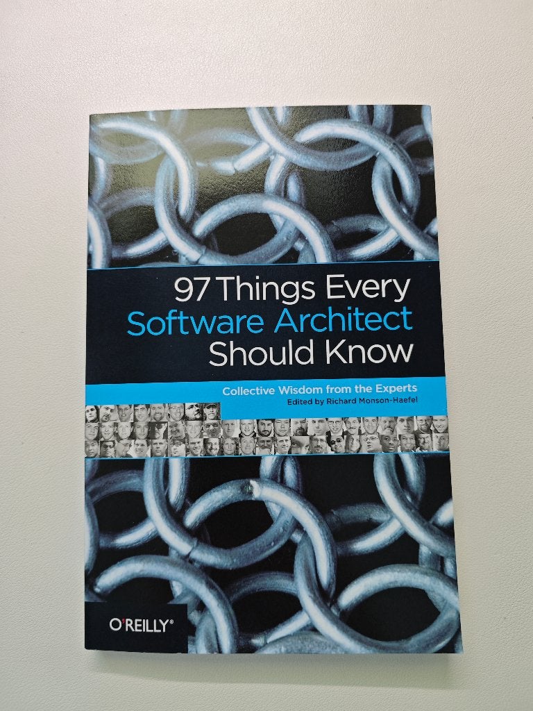 97 Things Every Software Architect Should Know Collective, Ophalen of Verzenden, Beta, Zo goed als nieuw, HBO