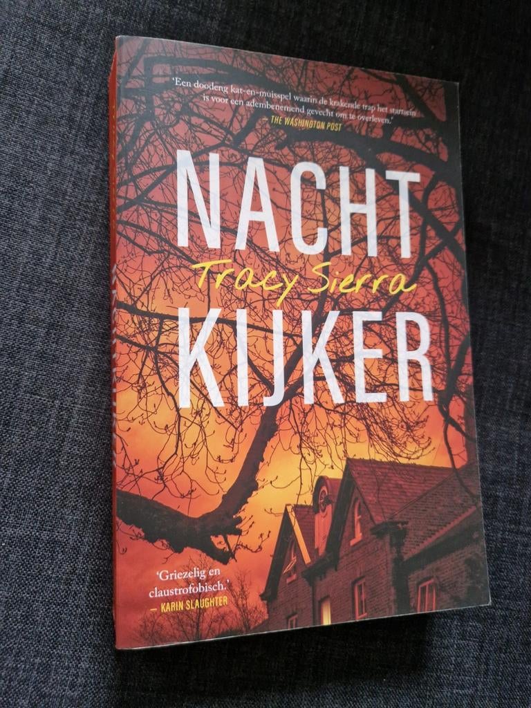 Nachtkijker - Tracy Sierra, Ophalen of Verzenden, Gelezen, Tracy Sierra
