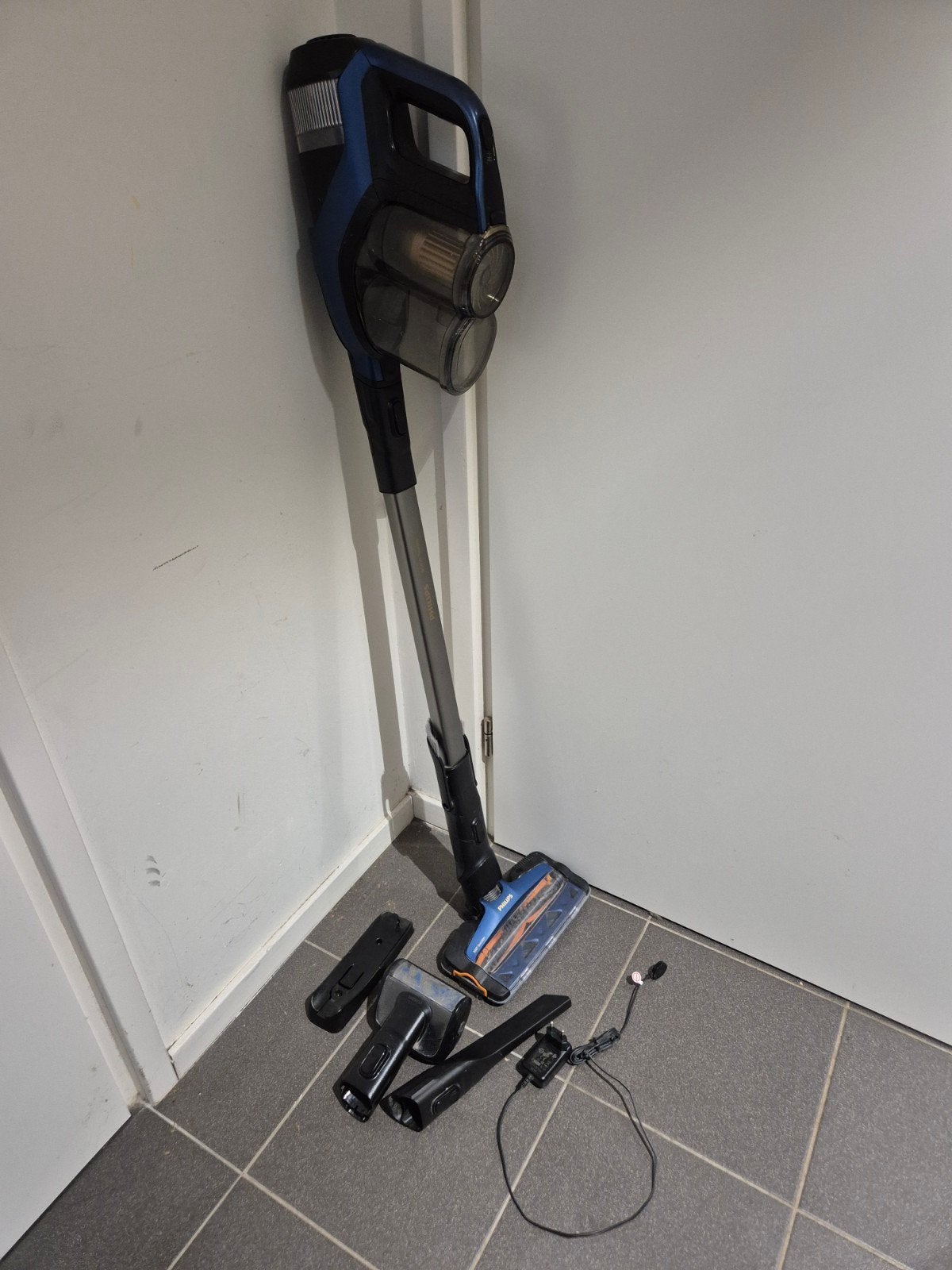 Philips power cyclone 10 steelstofzuiger 8000 serie, Witgoed en Apparatuur, Stofzuigers, Ophalen of Verzenden, Onbekend, Onbekend