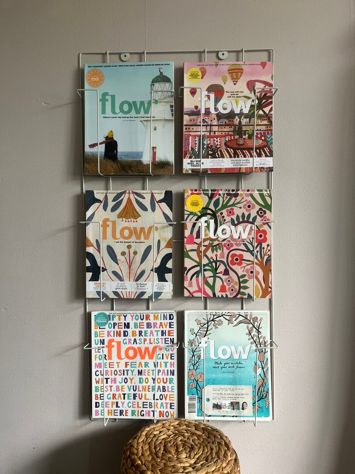 Tijdschriftenrek voor aan de wand kleur wit, Ophalen, Zo goed als nieuw, Album of Boek
