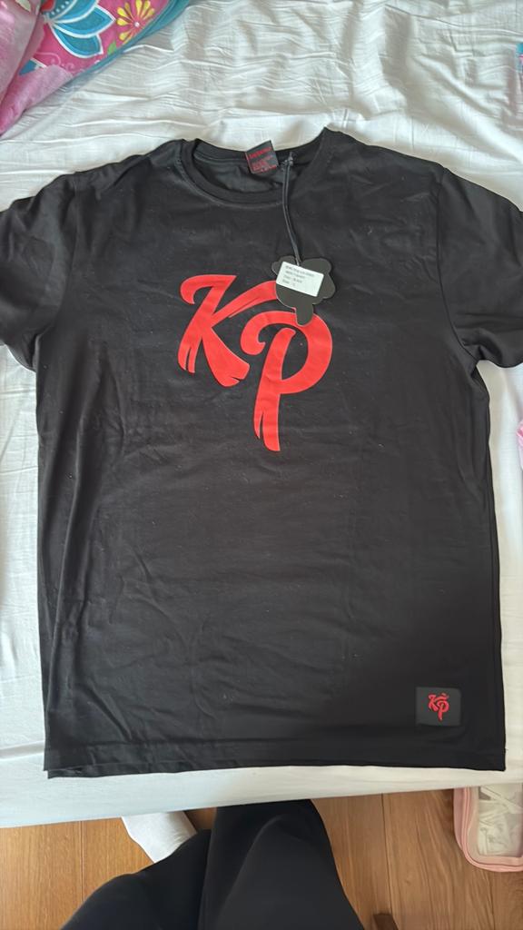 Kp tshirt nieuw maat l, Ophalen of Verzenden, Nieuw, Maat 52/54 (L), Zwart
