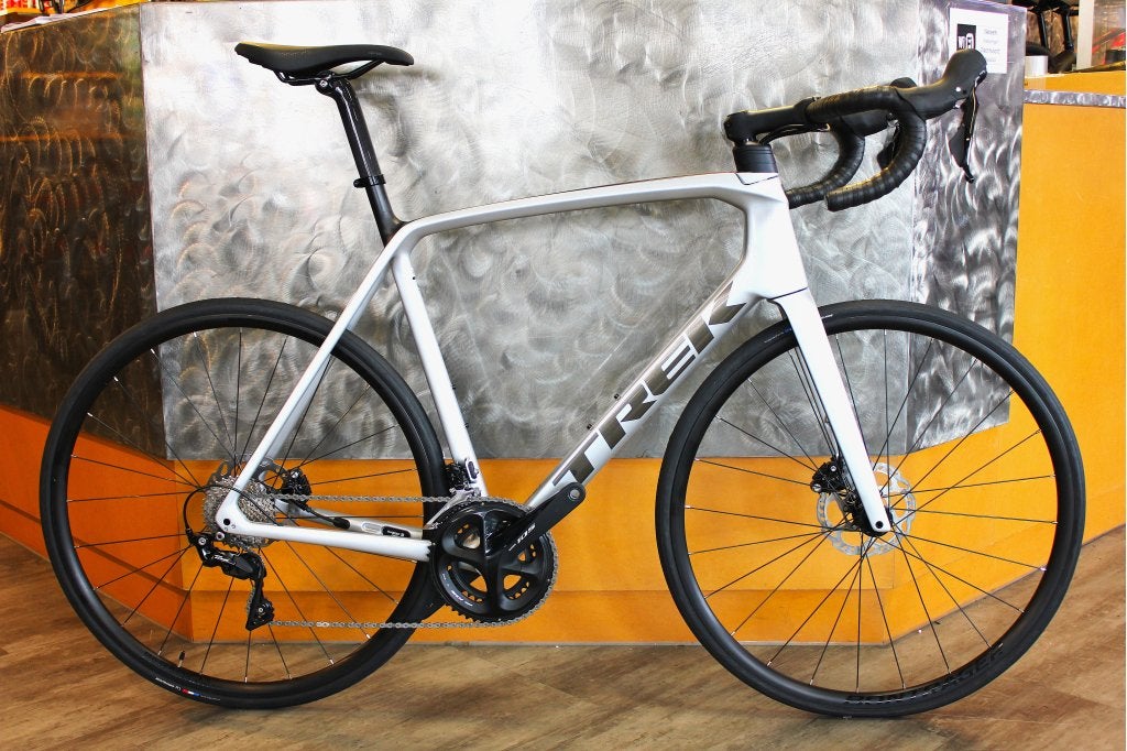 Nieuwe Trek Emonda SL5 racefiets 56 cm, Fietsen en Brommers, Fietsen | Racefietsen, 28 inch, Carbon, Heren, Niet ingevuld