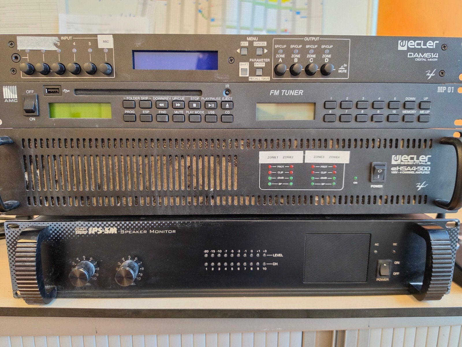 Ecler DAM514, MP01, HSAA-500 en IPS-3M Speaker Monitor, Overige merken, Ophalen of Verzenden, 120 watt of meer, Gebruikt