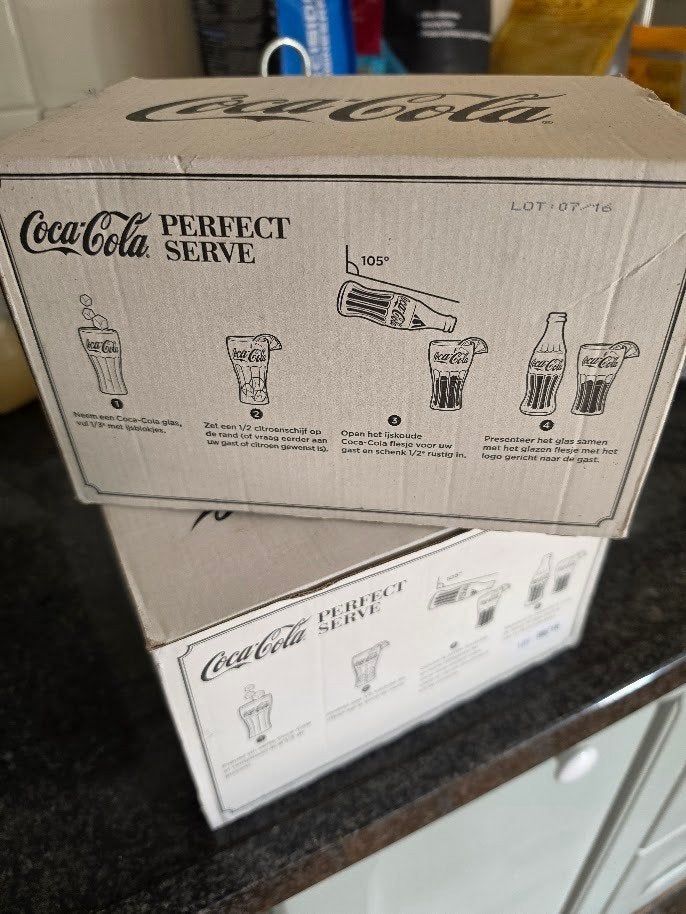 Coca-Cola glazen 1 doos 6 stuks nieuw - Org. horeca glazen, Huis en Inrichting, Glas of Glazen, Overige merken, Nieuw, Ophalen of Verzenden