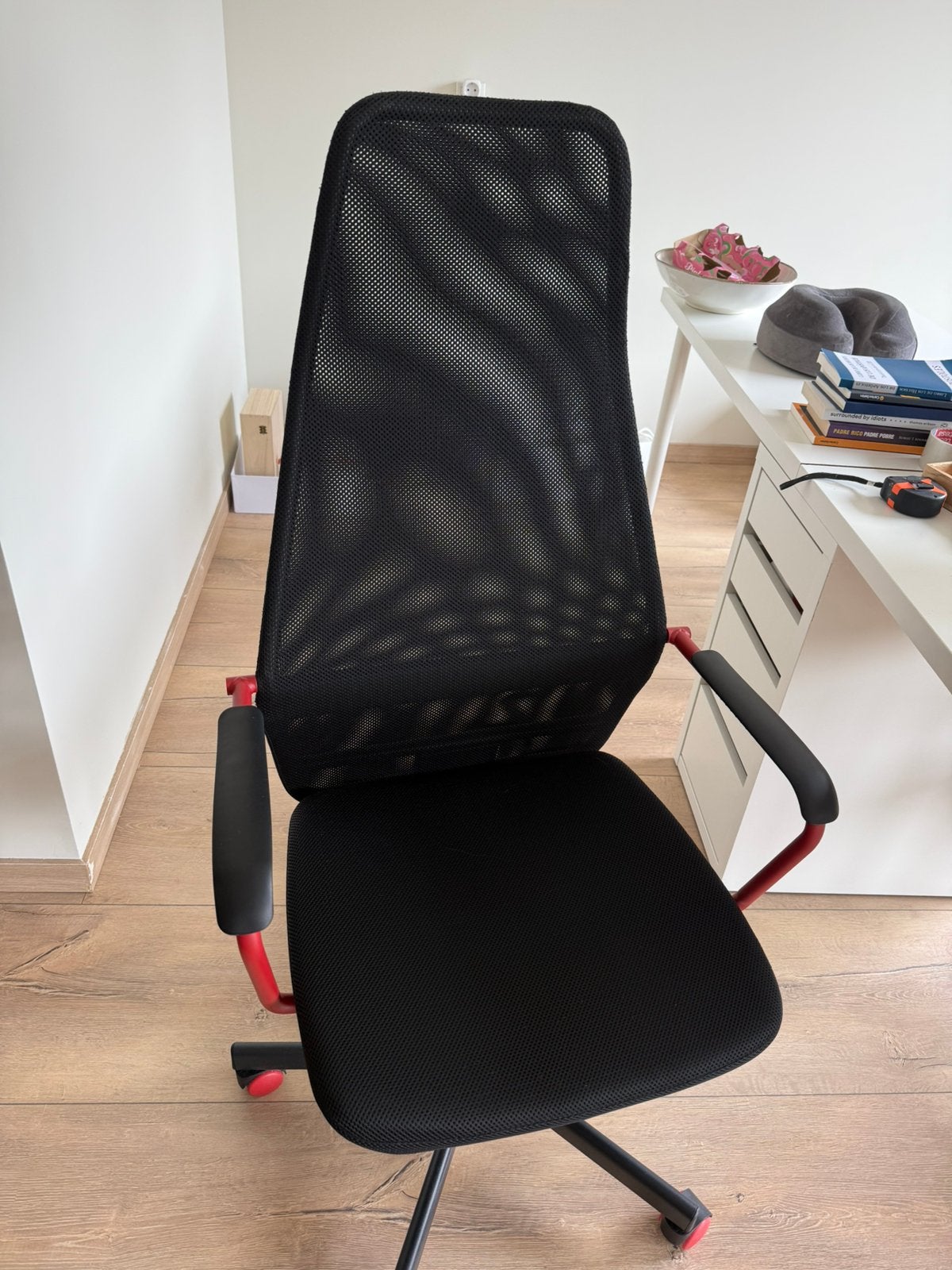 Ikea Gaming Bureaustoel - Zwart/Rood, Ophalen, Gebruikt, Zwart, Gaming bureaustoel