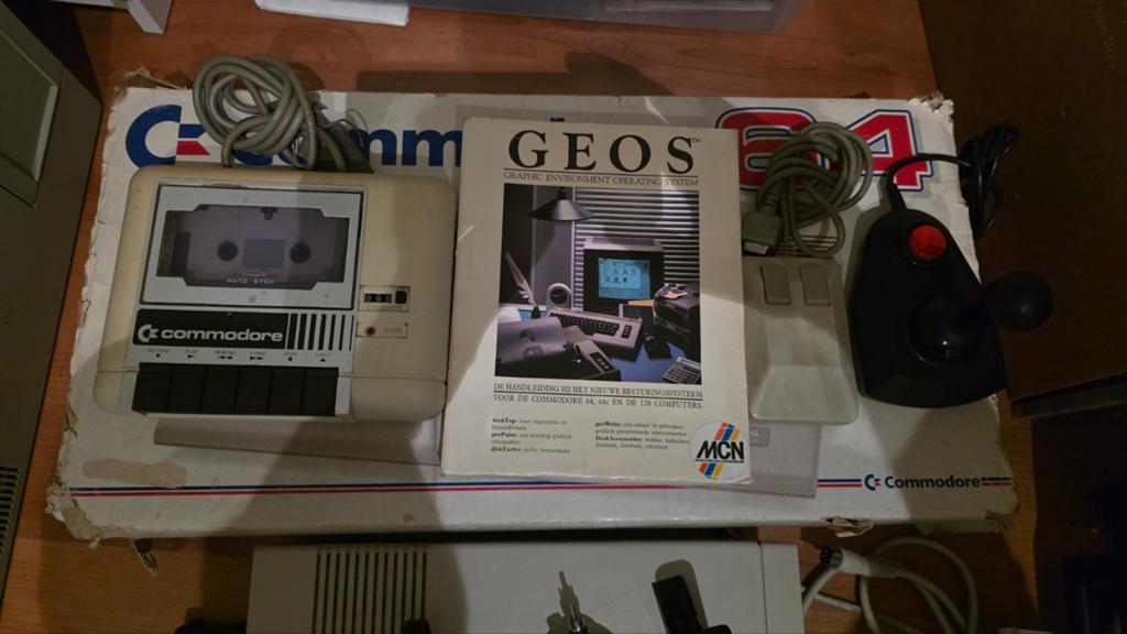 Overcomplete Commodore 64 (GEOS, 1571, muis, Finalcartridge), Computers en Software, Vintage Computers, Ophalen