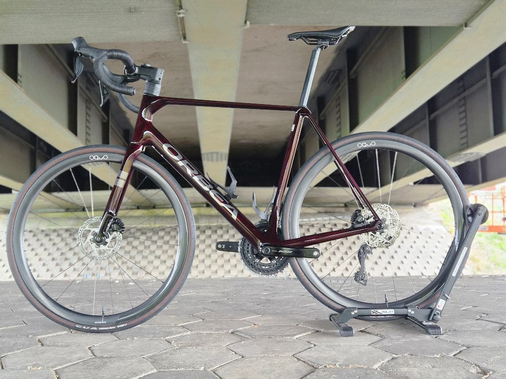 Orbea Orca M35i Red Wine Carbon//Oquo RP35//105 Di2//Maat 57, 28 inch, Carbon, Info@nentjeswielersport.nl, Zo goed als nieuw
