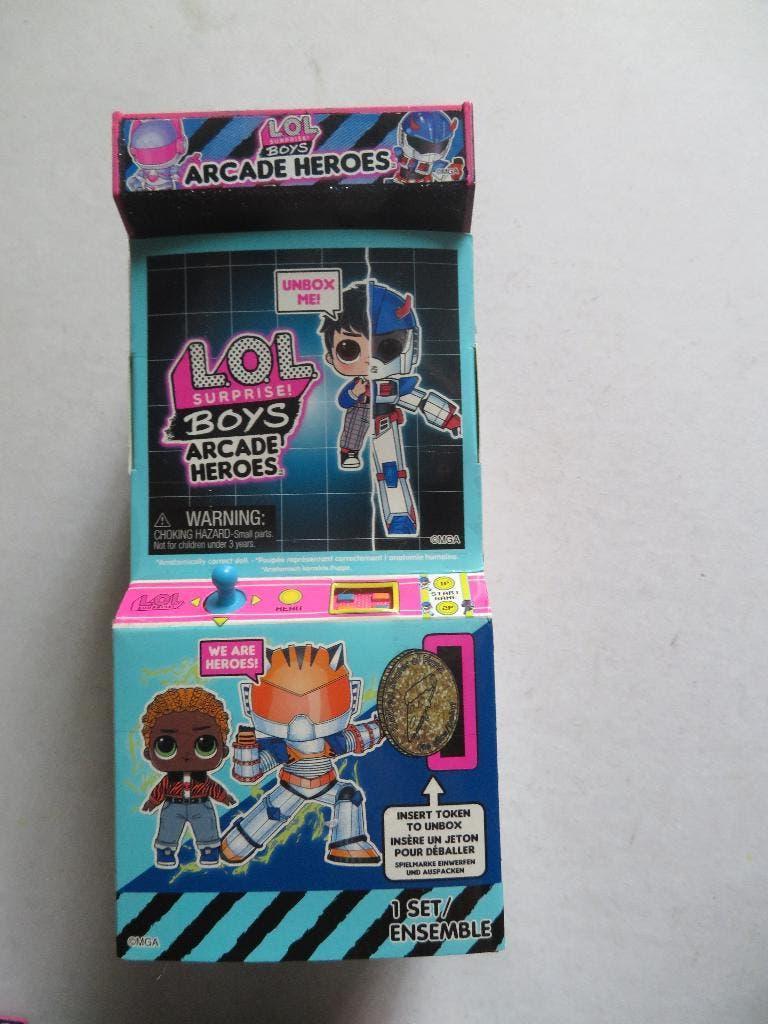 LOL SURPRISE BOYS - ARCADE HERROES  SERIES 1, Ophalen of Verzenden, Zo goed als nieuw, Barbie