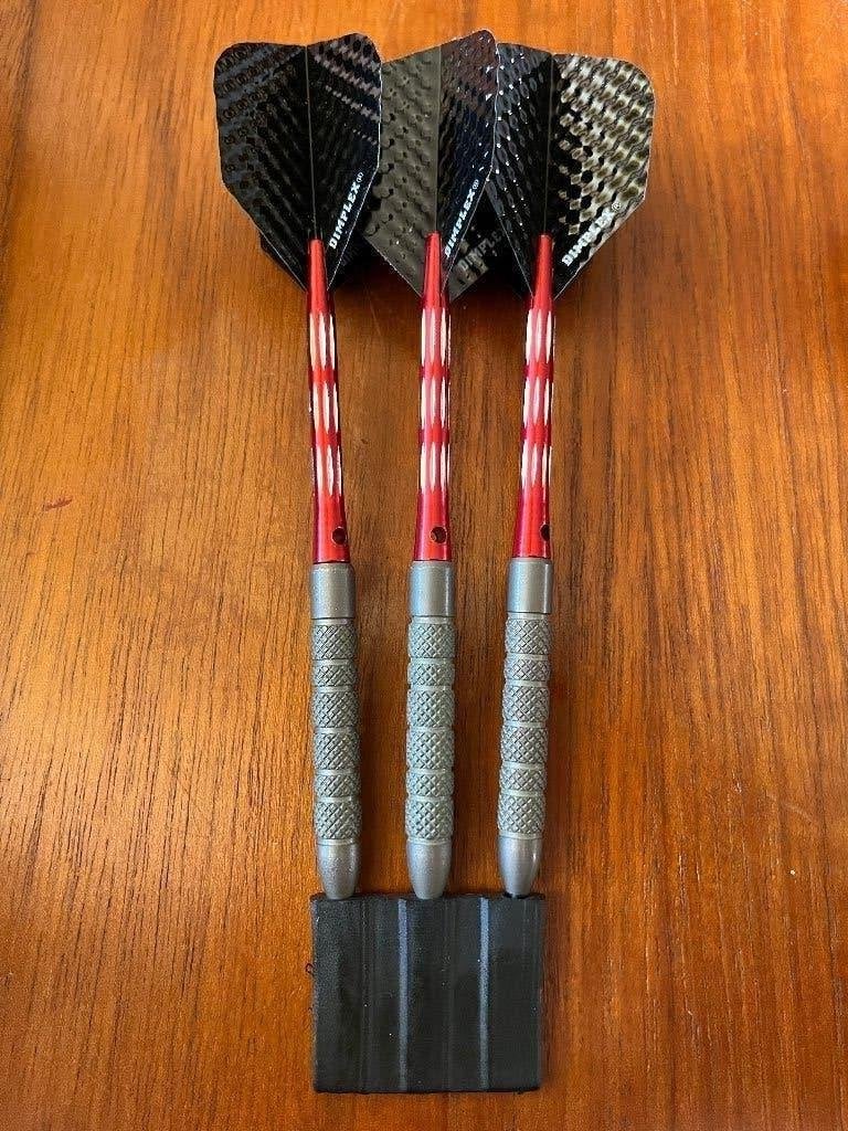 Pijlen (22-26gram), Master Darts Etui, Harrows & Accessoires, Ophalen of Verzenden, Zo goed als nieuw, Pijlen