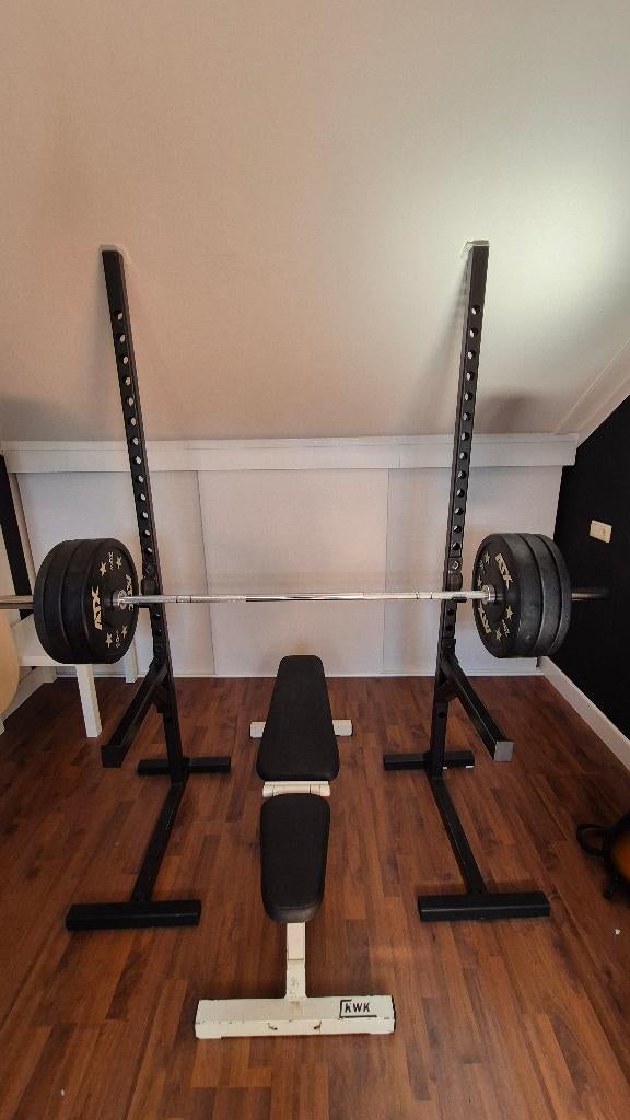 Barbell (20kg) met bumperplates (74kg) incl.Squat rack/bench, Ophalen, Zo goed als nieuw, Benen, Overige typen