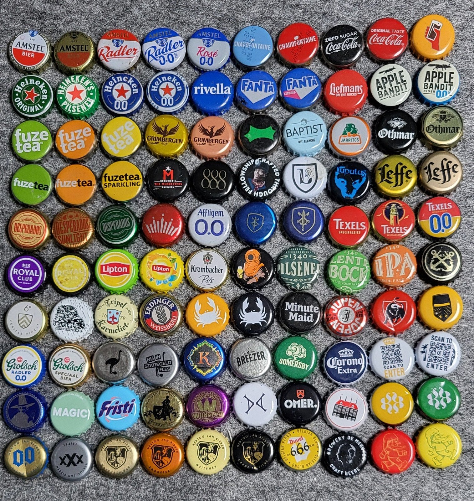 100 verschillende bierdoppen / kroonkurken, Verzamelen, Biermerken, Verzenden, Overige merken