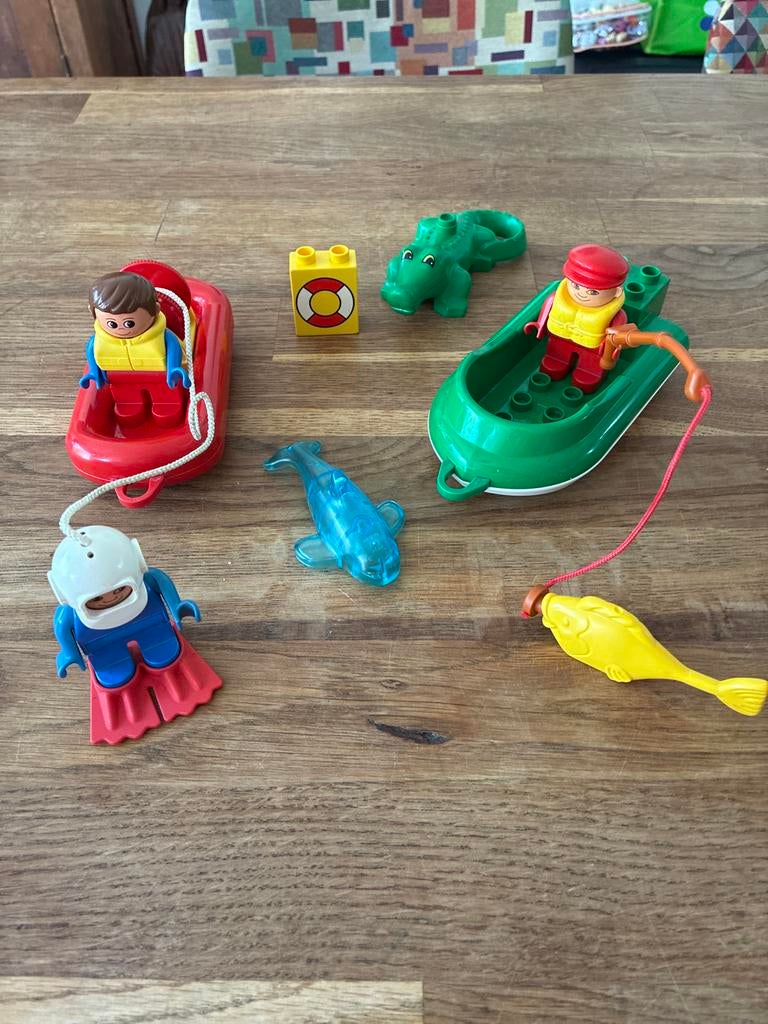 Duplo boten met duiker, visser, krokodil en vissen, Inclusief minifiguren, Gebruikt, Overige typen, Ophalen of Verzenden
