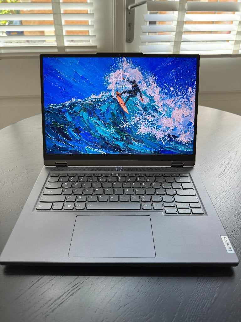 Lenovo Legion Slim 5 14" | Ryzen 7 | RTX 4060 | 32GB | OLED