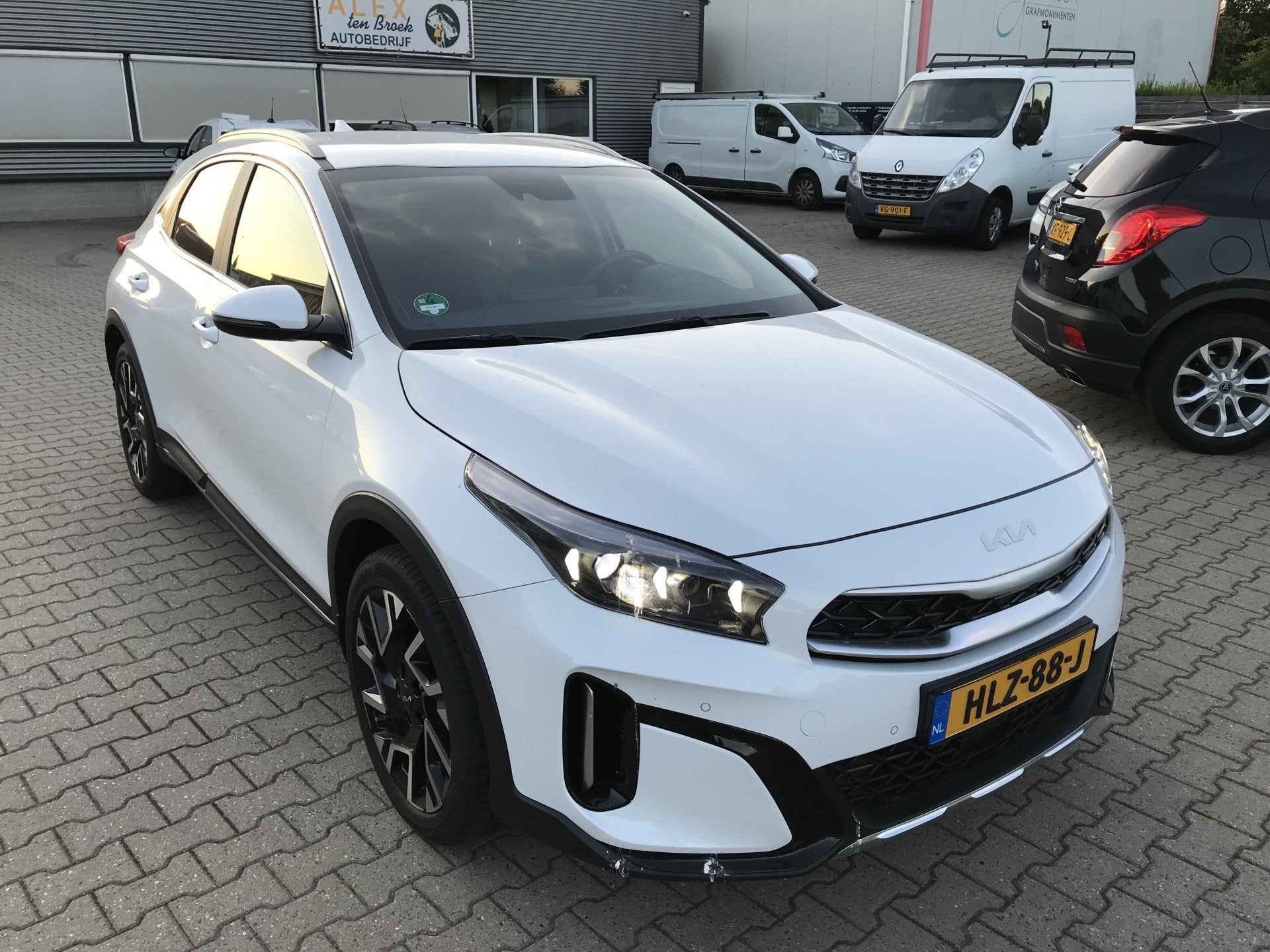 Kia Xceed 1.6 GDi PHEV ExecutiveLine (bj 2024, automaat), Auto's, XCeed, Stof, Gebruikt, Euro 6