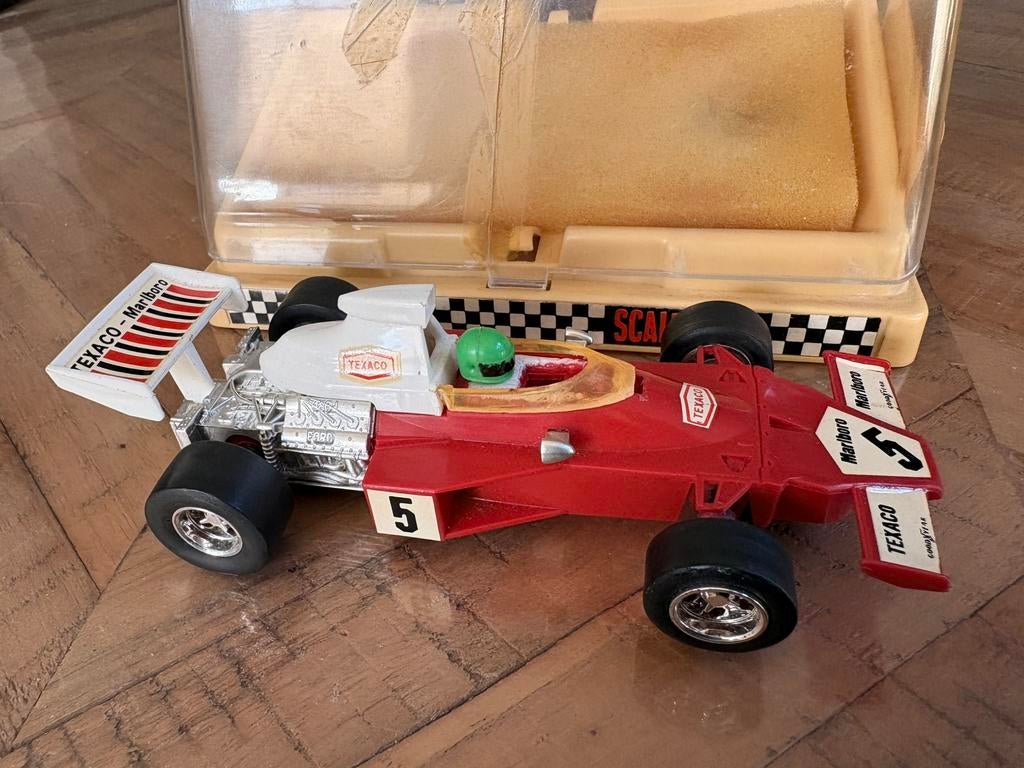 Scalextric 090120 MCLAREN TEXACO M23 F1 RACEAUTO, Ophalen of Verzenden, Zo goed als nieuw, Overige merken