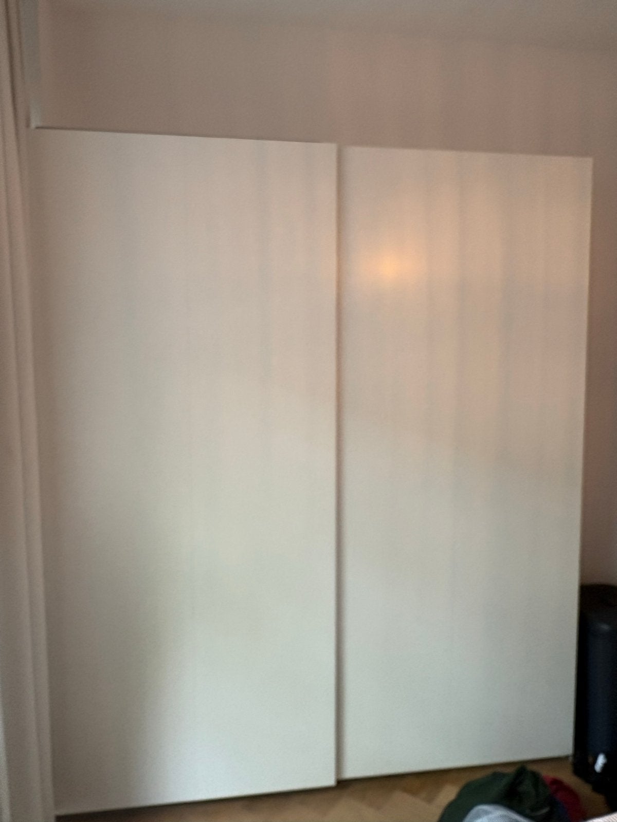 Zo goed als nieuwe kledingkast - 200x236x35 cm, Huis en Inrichting, Ophalen, Zo goed als nieuw, Met lade(s), 200 cm of meer