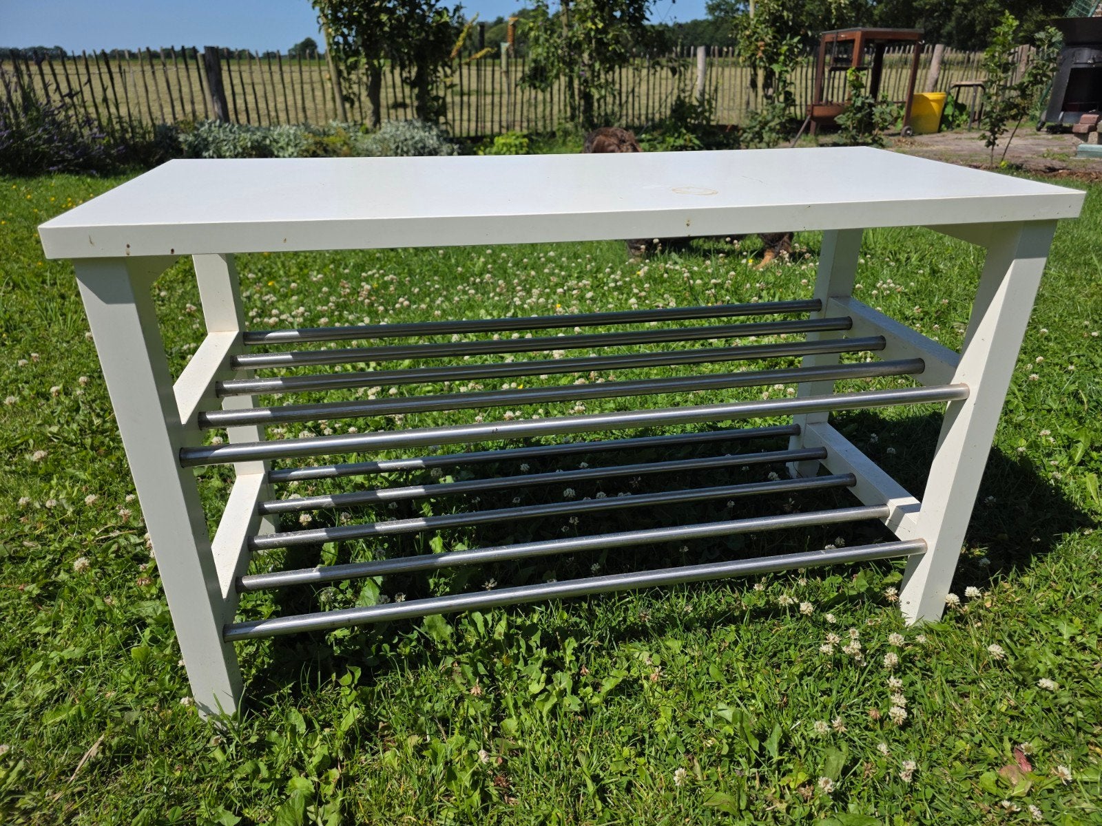 Schoenenrek wit met metalen stangen (81x50x34 cm), Huis en Inrichting, Ophalen, Gebruikt