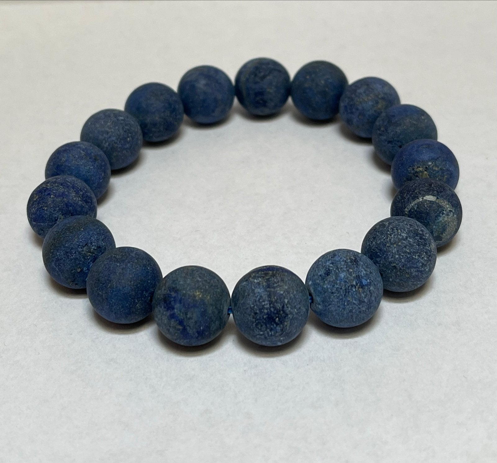 Matte Lapis Lazuli Armband 12 mm - Maat 17, Overige materialen, Blauw, Ophalen of Verzenden, Zo goed als nieuw