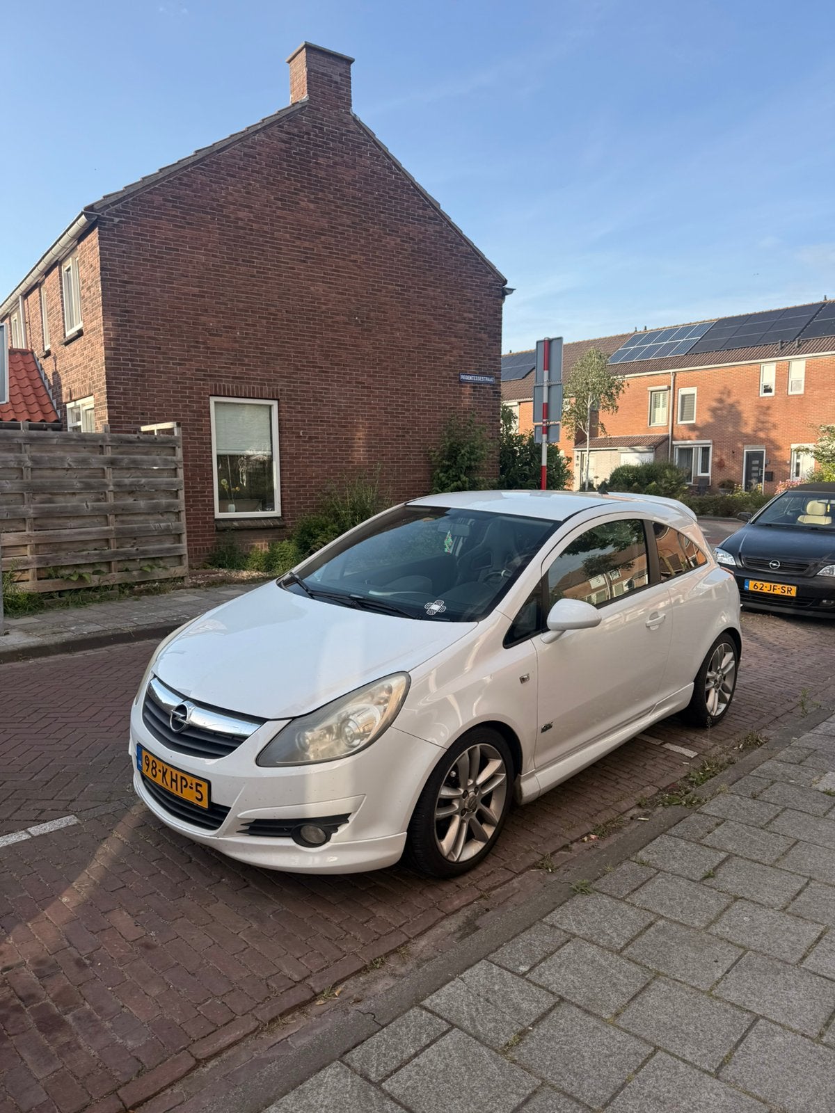 Opel Corsa opc line 1.4 + schaalstoelen, Voorwielaandrijving, 40 €/maand, 4 cilinders, Wit
