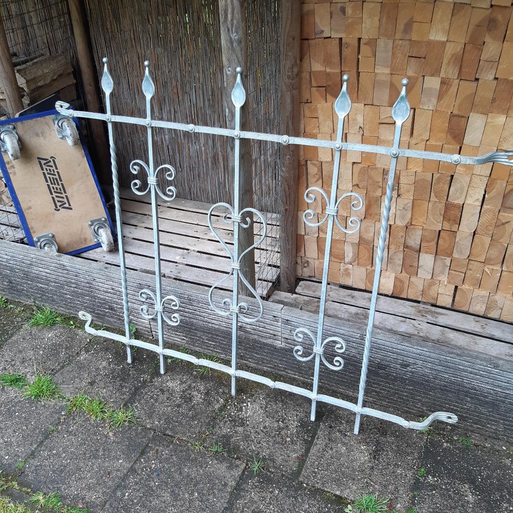 Gegalvaniseerd ijzeren hekwerk, heel decoratief. 1 m. hoog, Ophalen, Zo goed als nieuw, IJzer, Sierhekwerk