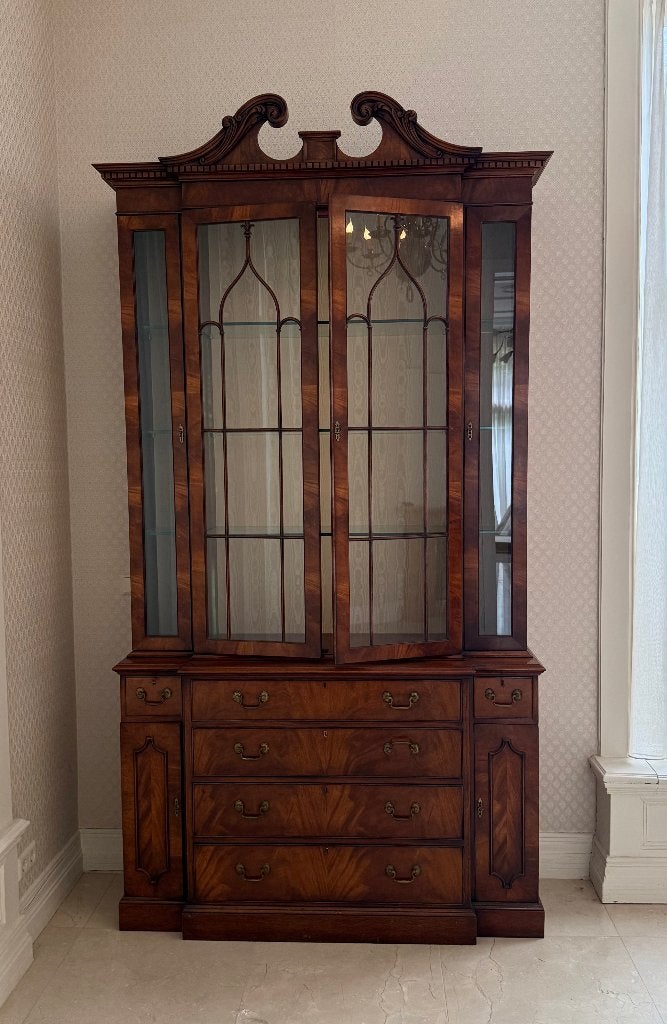 Klassieke vitrinekast, Ophalen, Met deur(en), Klassiek, 50 tot 100 cm