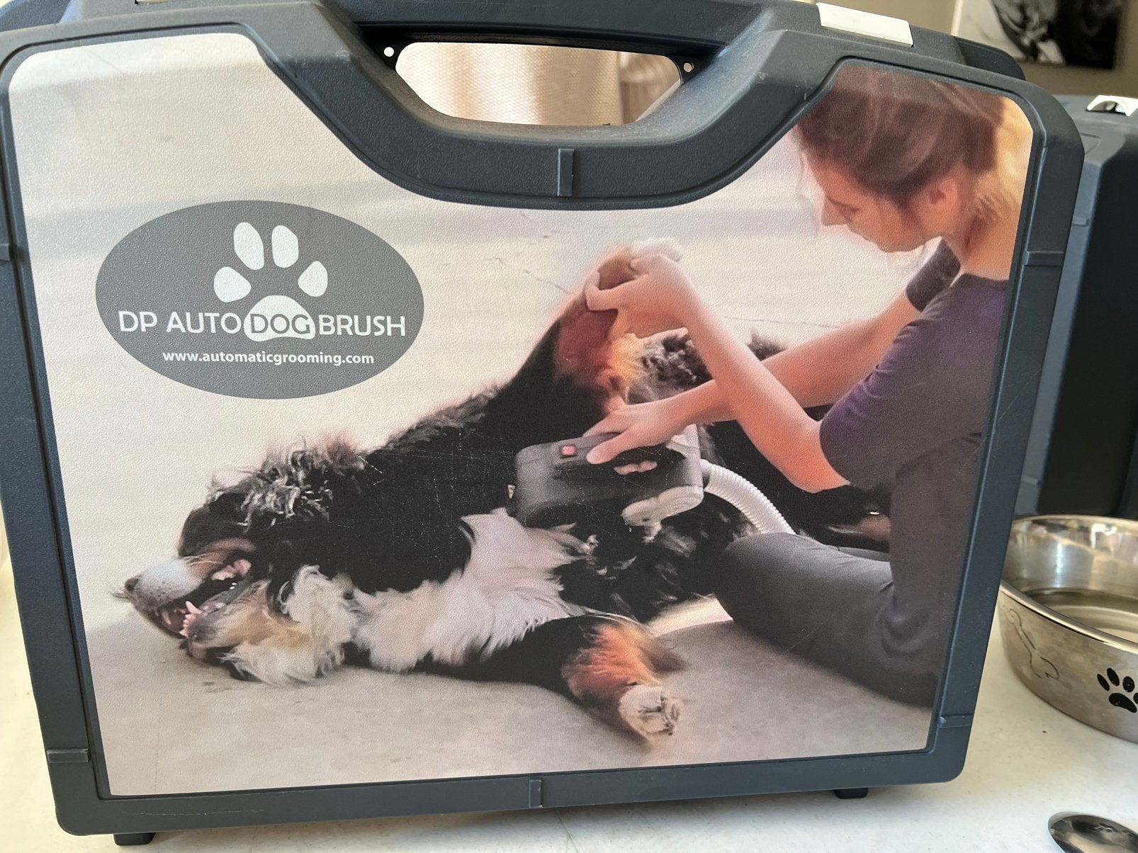 DP dogbrush elektrisch borstel voor de lange hondenvacht, Ophalen, Zo goed als nieuw